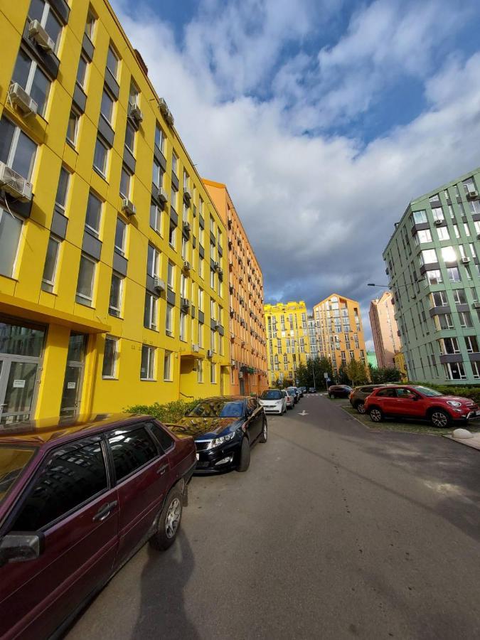 Апартаменти Комфорт Таун เคียฟ ภายนอก รูปภาพ